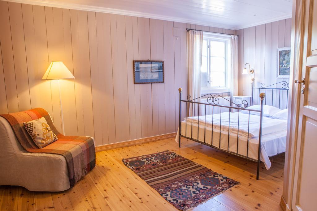 Kleivstua Hotel Near Krokskogen Sundvollen ภายนอก รูปภาพ