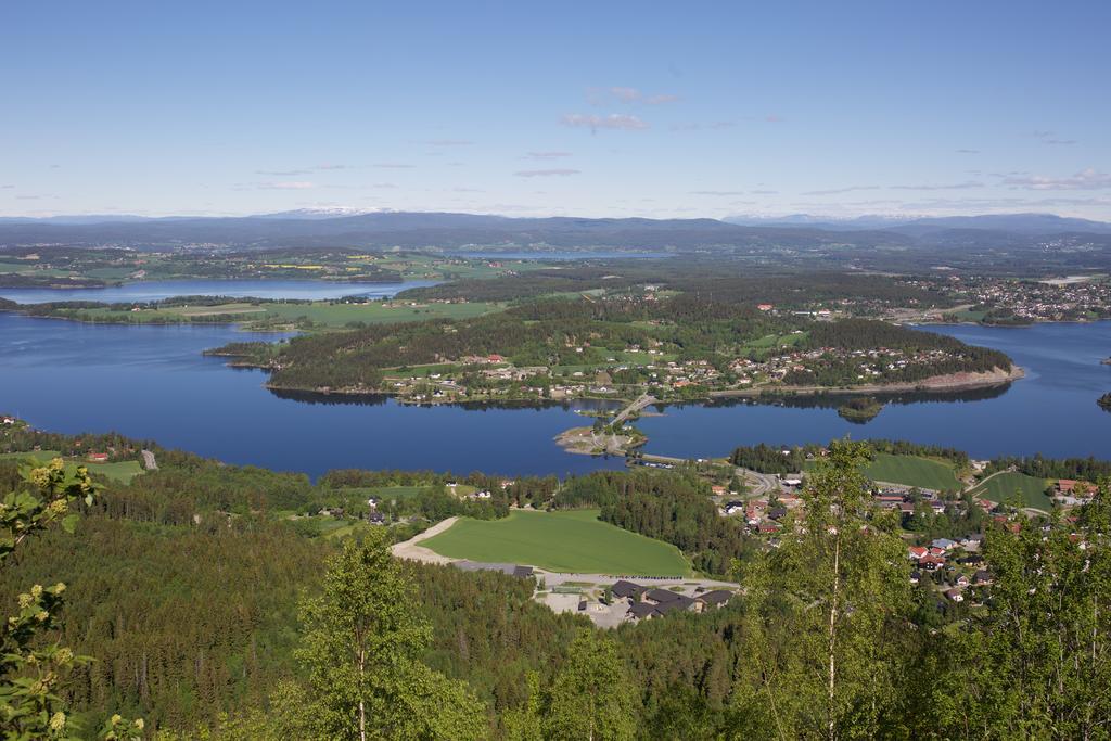 Kleivstua Hotel Near Krokskogen Sundvollen ภายนอก รูปภาพ