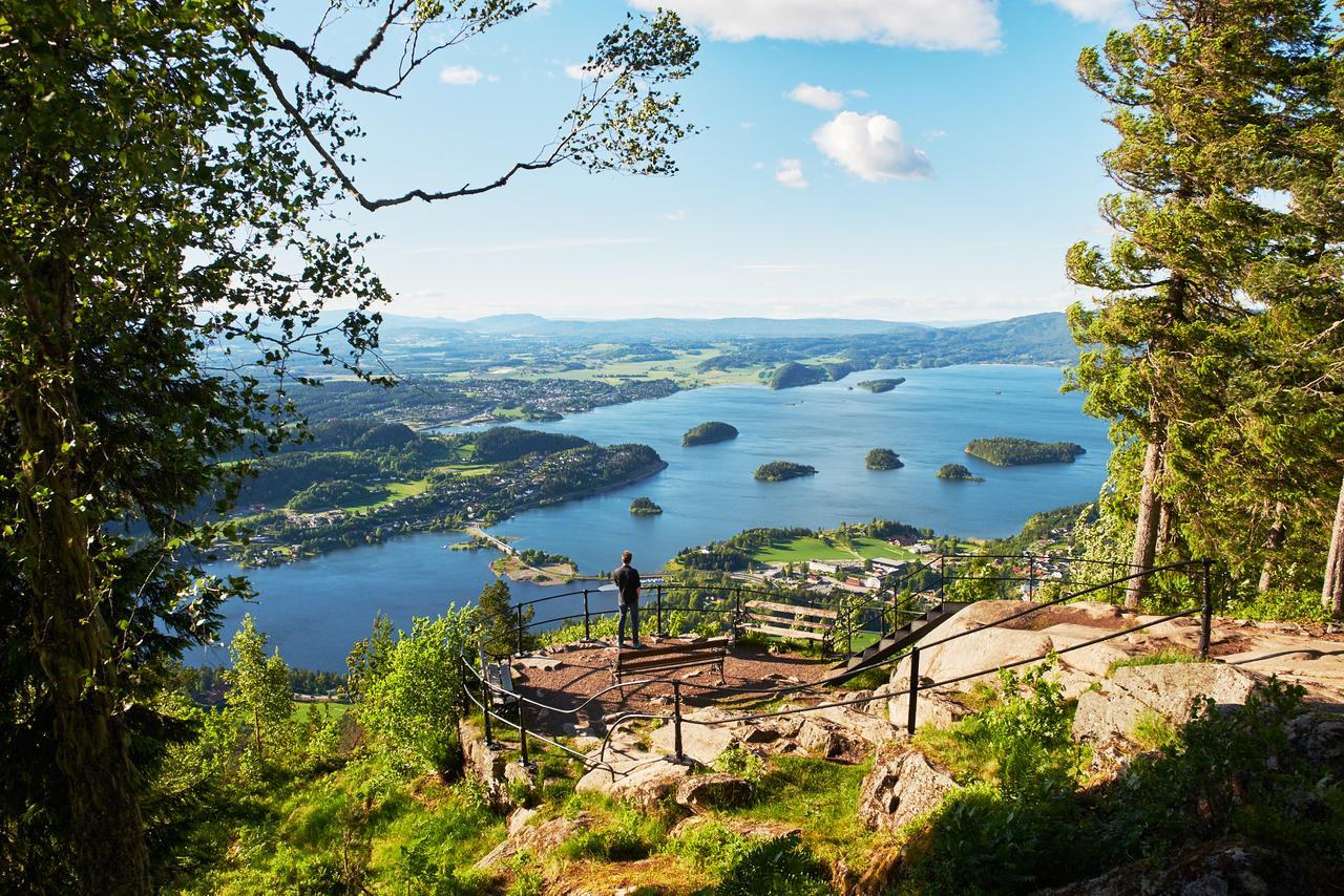 Kleivstua Hotel Near Krokskogen Sundvollen ภายนอก รูปภาพ
