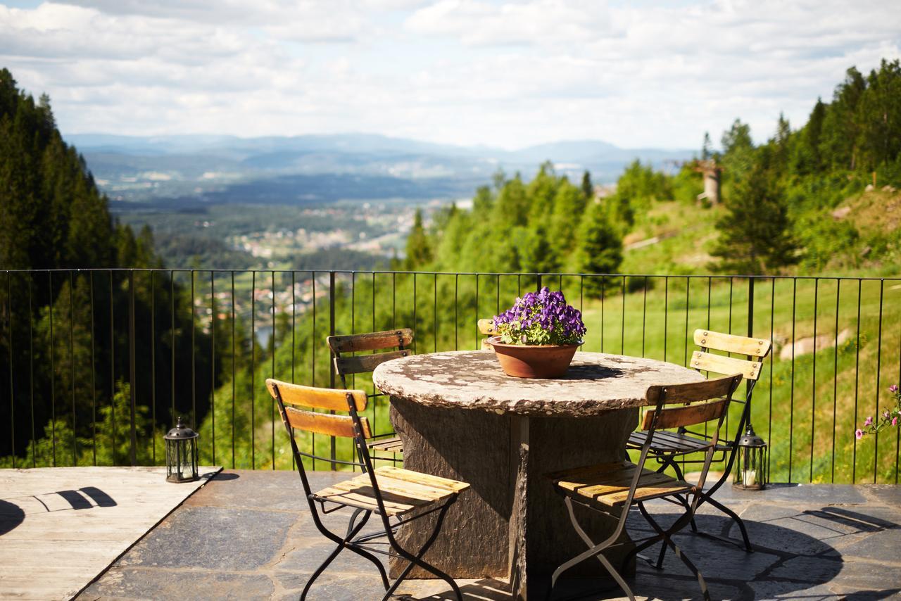Kleivstua Hotel Near Krokskogen Sundvollen ภายนอก รูปภาพ